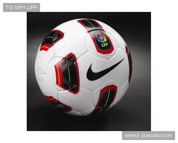 聚焦足球马甲文化全面解析英超赛场装备演变发展新趋势动向观察篇